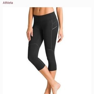 Athleta | Stride Capri Leggings